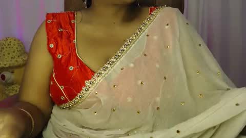 Maya online show from November 16, 6:48 am