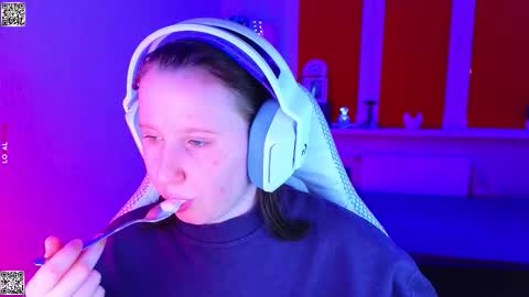 Lola online show from January 11, 4:23 pm