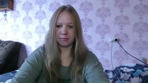 moon_linght000 online show from May 31, 4:07 am