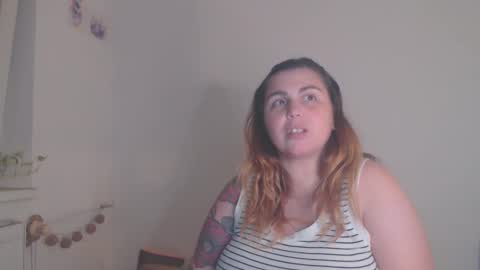 MoonFox  online show from September 24, 2:43 am