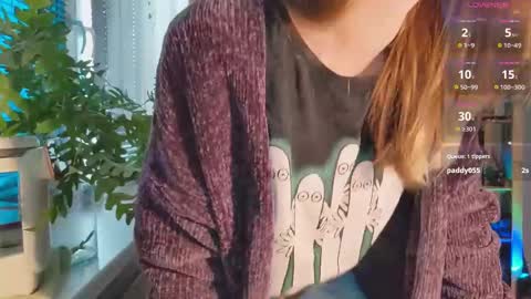 Snapshot of moonlight__lovers chatting on February 23, 1:23 pm Dana online show from February 23, 1:23 pm