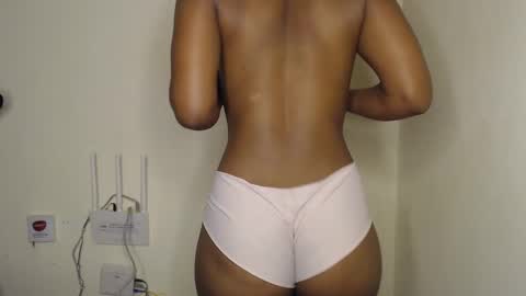 Mellisa online show from January 3, 9:15 am