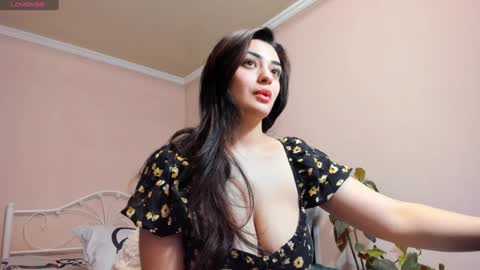 Snapshot of moroccan_diamond_ chatting on January 10, 7:11 pm Medina online show from January 10, 7:11 pm