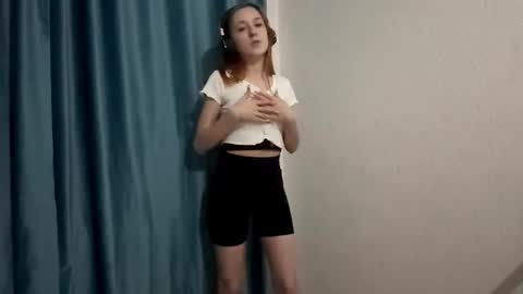 Jenny online show from December 2, 4:31 pm