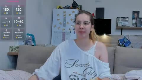 Ms ForYOU online show from April 9, 6:19 am