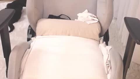  Tips are the best compliments dont forget to add in fav  online show from February 24, 5:39 am