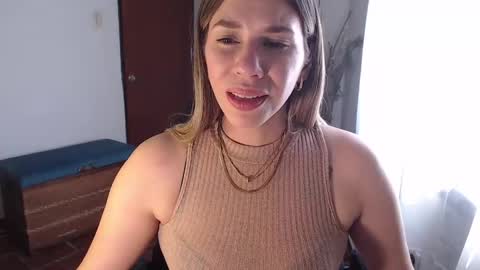 Snapshot of ms_sofiax chatting on September 26, 6:38 pm Sofia online show from September 26, 6:38 pm