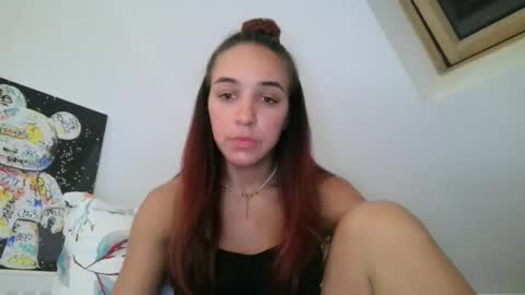 ms_sophiee online show from September 12, 6:59 pm