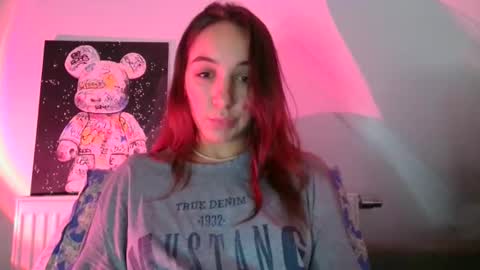 ms_sophiee online show from October 8, 6:34 pm