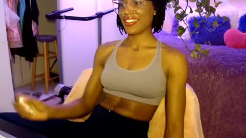 CocoSage online show from January 6, 8:45 pm