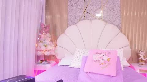 Manuela  online show from December 16, 3:12 am