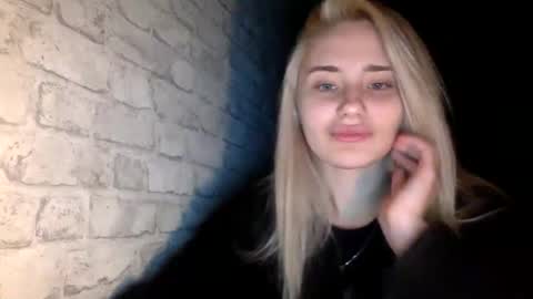 musescorner online show from February 5, 8:23 pm