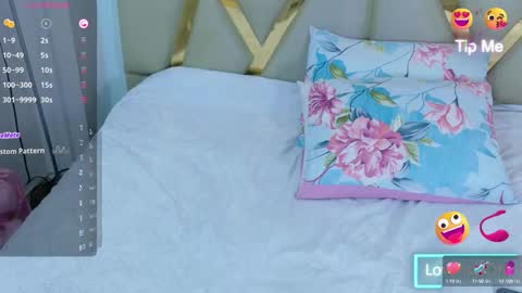 Samanta  online show from September 11, 12:05 pm