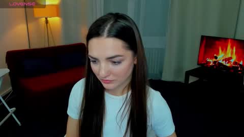 Snapshot of myellaluvs chatting on October 9, 12:04 am Ella online show from October 9, 12:04 am