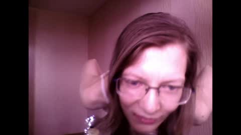 mysterious_blondy online show from April 9, 7:36 am