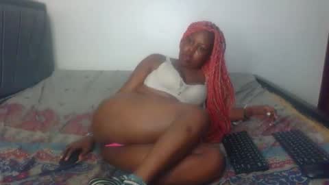 mystic_saucy online show from November 10, 11:33 pm