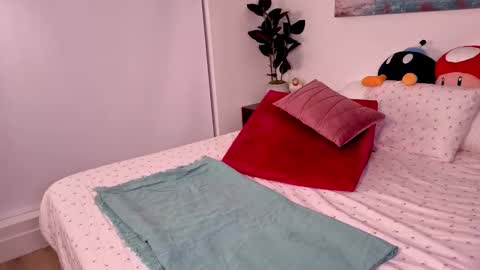 MySweetSofie online show from November 20, 7:09 am