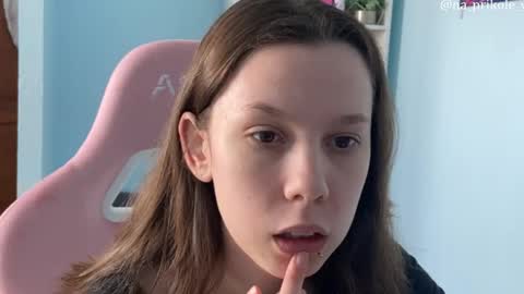 Vanessa and Julia  online show from March 15, 9:00 am