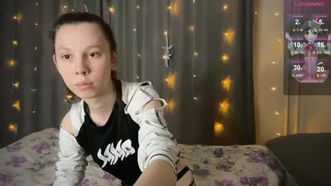 Snapshot of na_prikole_ chatting on February 11, 7:16 pm Vanessa and Julia online show from February 11, 7:16 pm