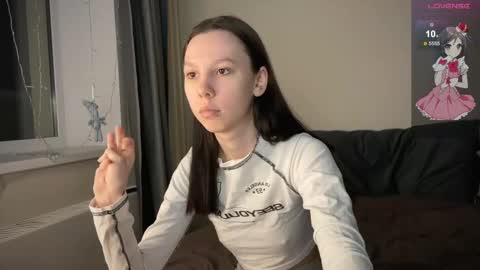 Snapshot of na_prikole_ chatting on March 1, 9:26 pm Vanessa and Julia online show from March 1, 9:26 pm