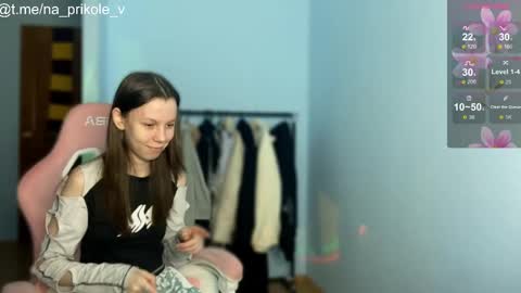 Snapshot of na_prikole_ chatting on October 6, 8:02 pm Vanessa and Julia online show from October 6, 8:02 pm