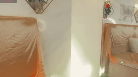 naamah_b online show from December 19, 2:09 pm