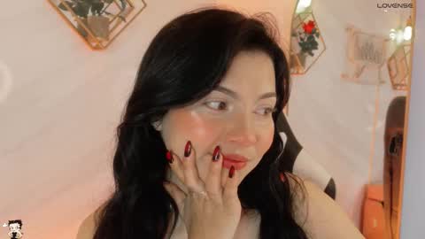 naamah_b online show from October 9, 2:32 pm