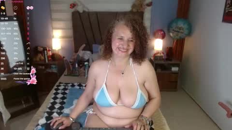nadia_84 online show from March 7, 7:10 pm