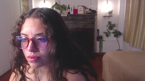 Im Nahala online show from April 8, 2:30 pm