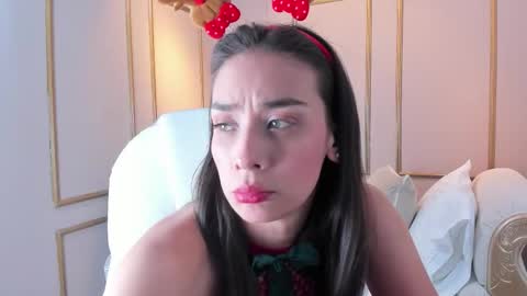 Nahimi online show from December 3, 7:49 pm