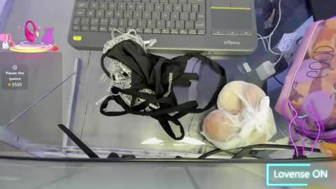 Nahomi online show from March 9, 4:38 am