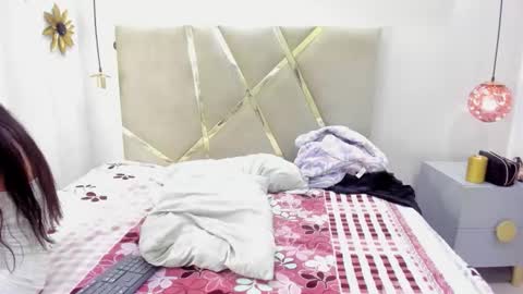 Snapshot of nai_blue chatting on September 26, 3:04 am nai_blue online show from September 26, 3:04 am