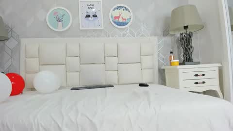 naia_cox online show from February 15, 7:51 am