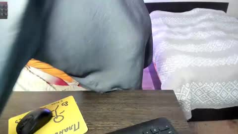 Snapshot of naked_psychologist chatting on March 10, 9:56 am Asy no face  online show from March 10, 9:56 am