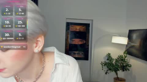 Kate online show from October 25, 12:46 pm