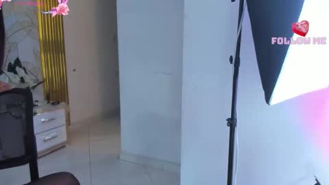 Nala online show from March 6, 8:59 pm