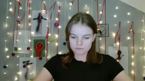 Nana online show from November 7, 9:04 am