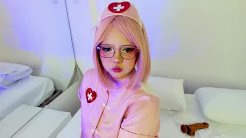 NanaOsaky online show from March 10, 12:28 pm