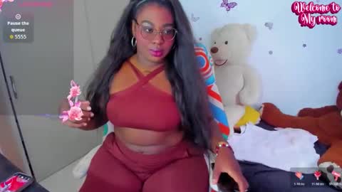 Nathalia King online show from May 27, 7:33 pm