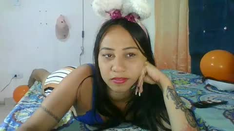 Snapshot of naomi_sweet420 chatting on October 9, 6:45 pm Mia online show from October 9, 6:45 pm