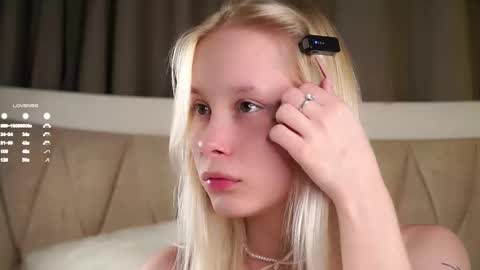 Angel online show from January 31, 8:51 pm