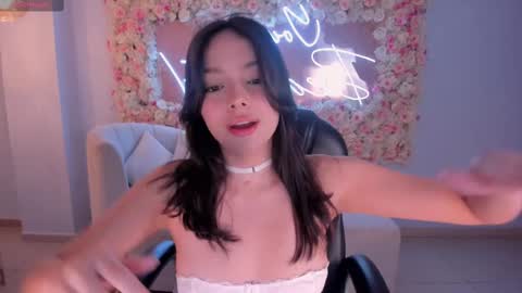 Naomi online show from February 18, 11:44 am