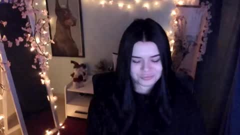 Naomi online show from February 2, 7:51 am