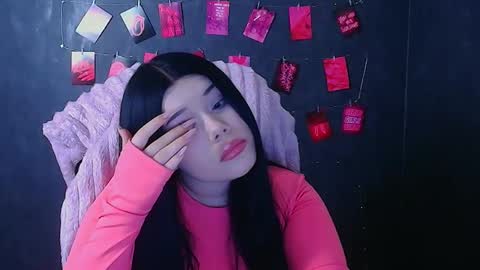 Naomi online show from November 6, 6:36 pm