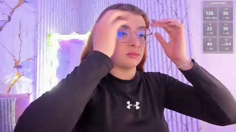 Naomy  online show from March 21, 8:19 am