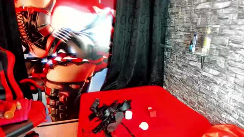 naomy  online show from December 1, 1:03 pm