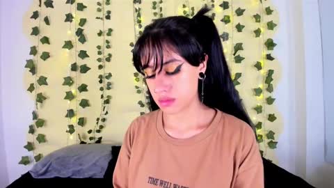 Snapshot of nastasha_nasty1 chatting on March 11, 7:58 pm Maira online show from March 11, 7:58 pm