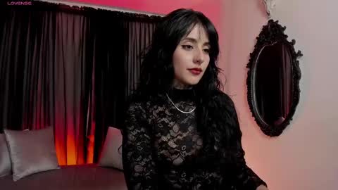 Snapshot of nasty_alice1 chatting on October 3, 6:40 am Goddess Alice online show from October 3, 6:40 am