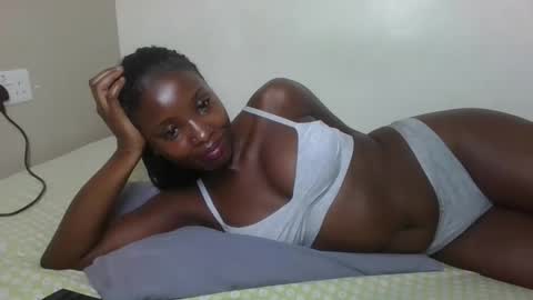 nastyivy1 online show from November 27, 8:23 pm