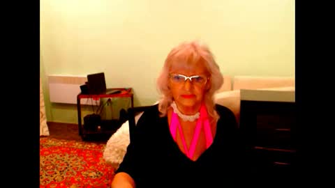 natali online show from October 4, 5:02 am